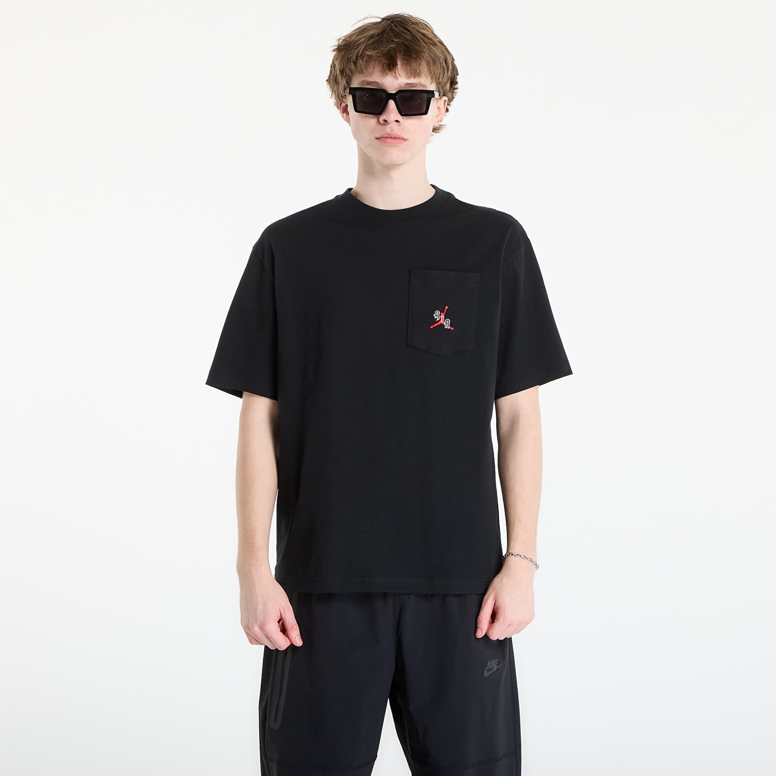 Tričko Jordan Men's T-Shirt Black/ Gym Red L