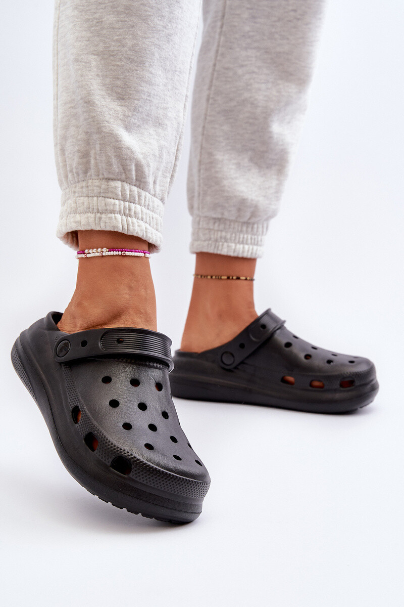 Boto Dámske čierne peny papuče Ilariana