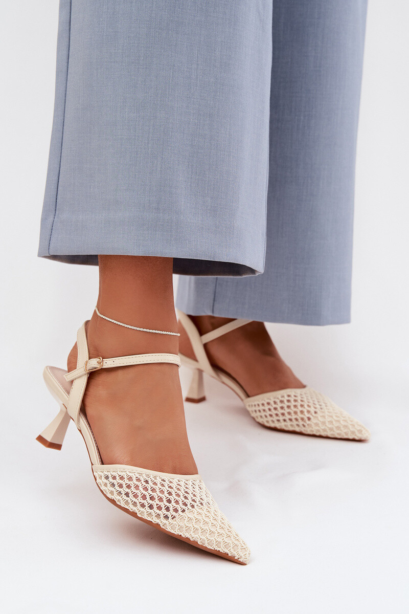Dámske sandále na podpätku s mriežkou Brilora