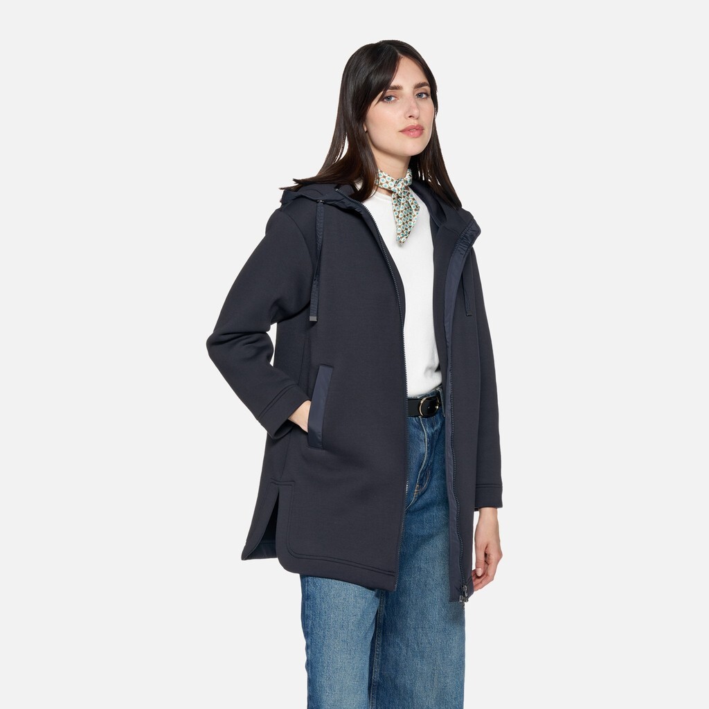 Tmavomodrá dámska parka Geox