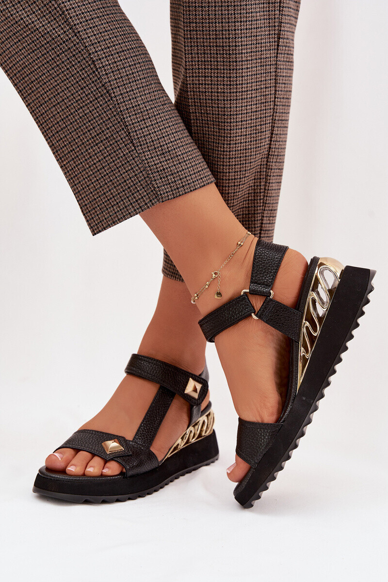 Kožené dámske sandále na platforme