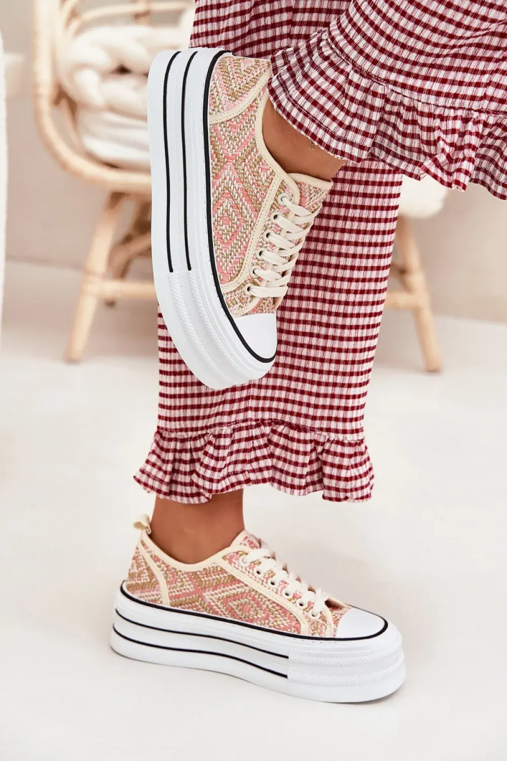 Tenisky model 214395 Krok vo veľkom štýle 37