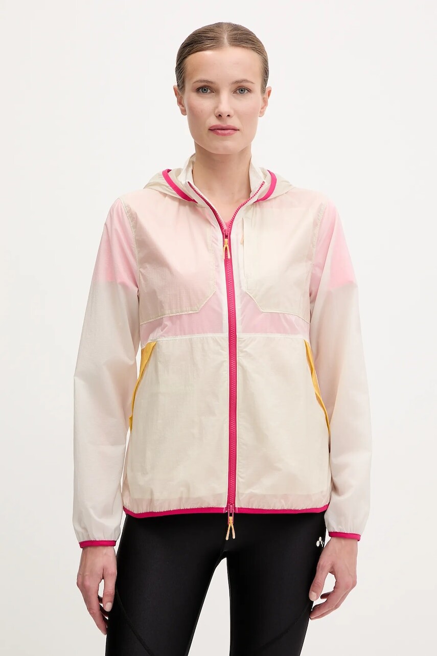 Vetrovka Under Armour Launch Trail