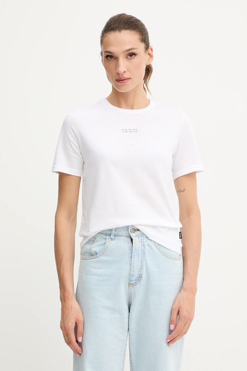 Tričko MUUV. NEVER FOR MONEY ALWAYS FOR LOVE