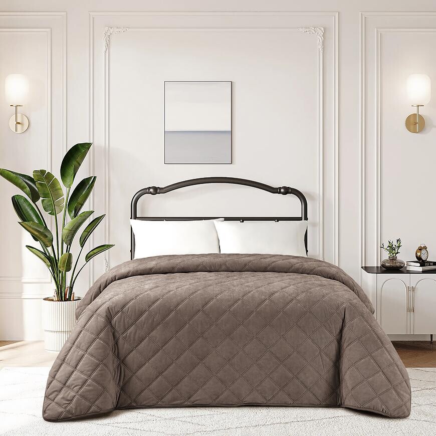 Prikrývka na posteľ Ela RQ-110 hnedá 220x250 cm