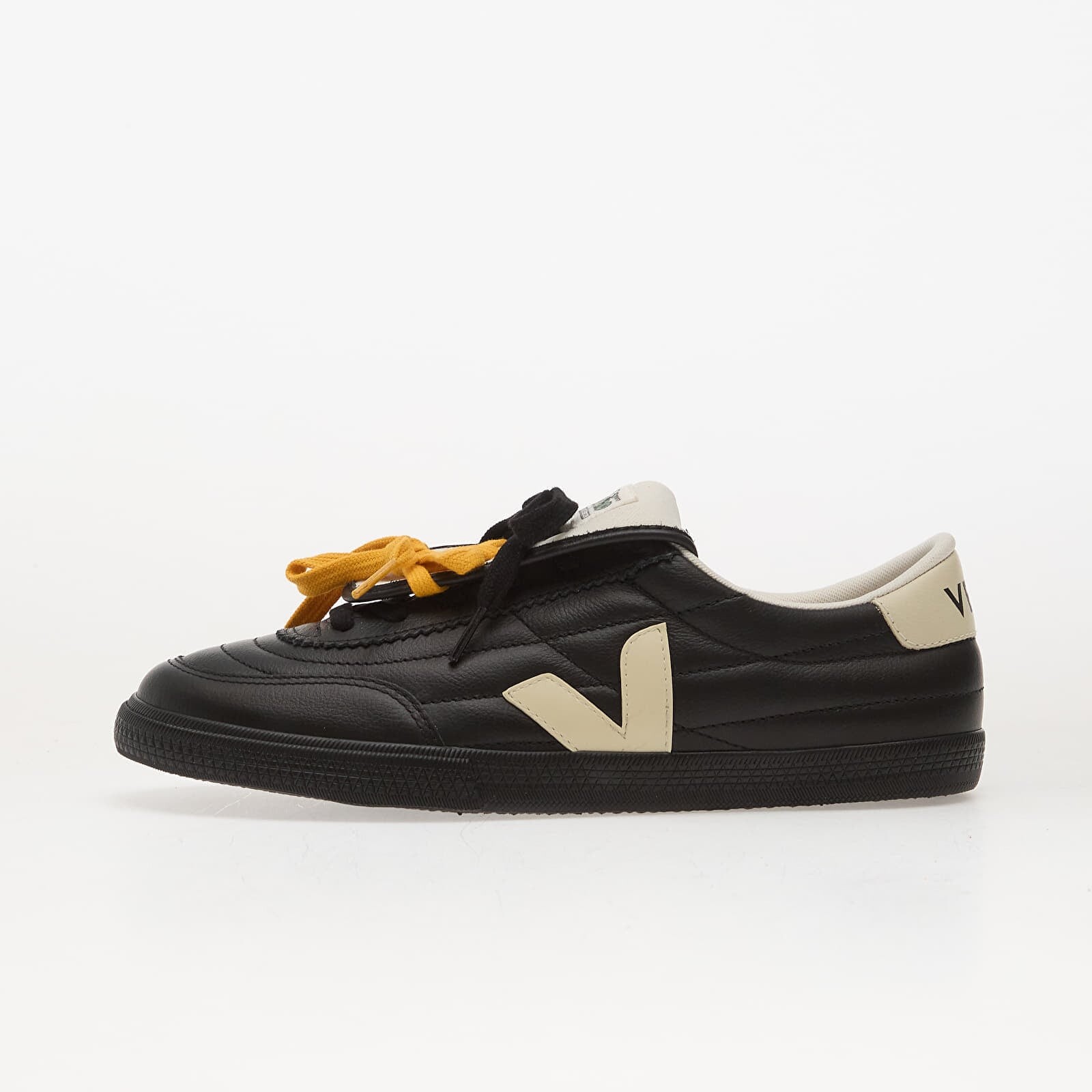 Tenisky Veja W x Magliano Panenka Black EUR 38