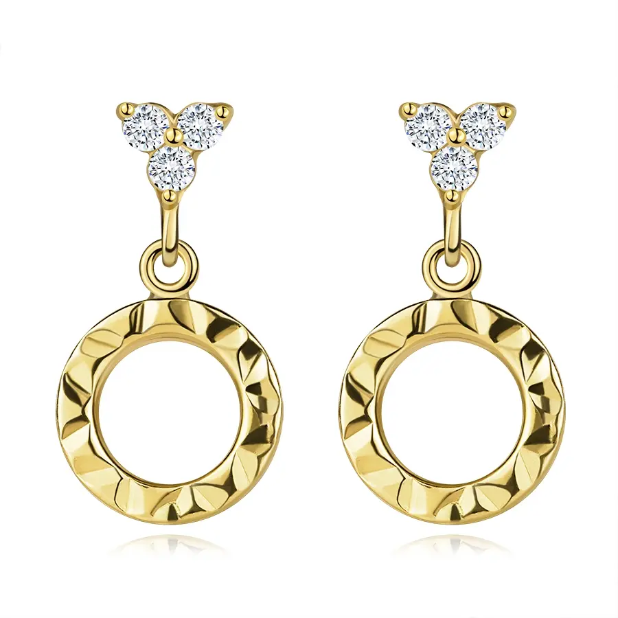 Zlaté náušnice 9K s trojicou zirkónov a kruhom s diamantovým vzorom