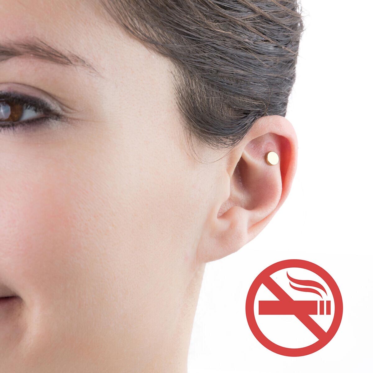 Akupresúrny magnet proti fajčeniu