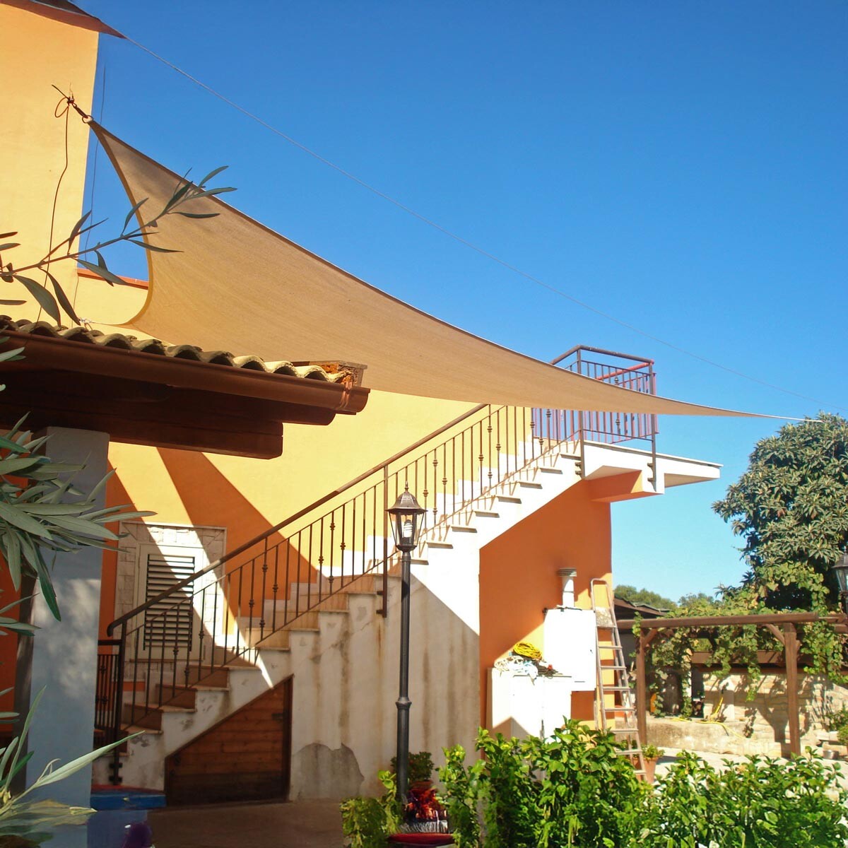 Tieniaca plachta MERAN, béžová, 500 x 500 cm