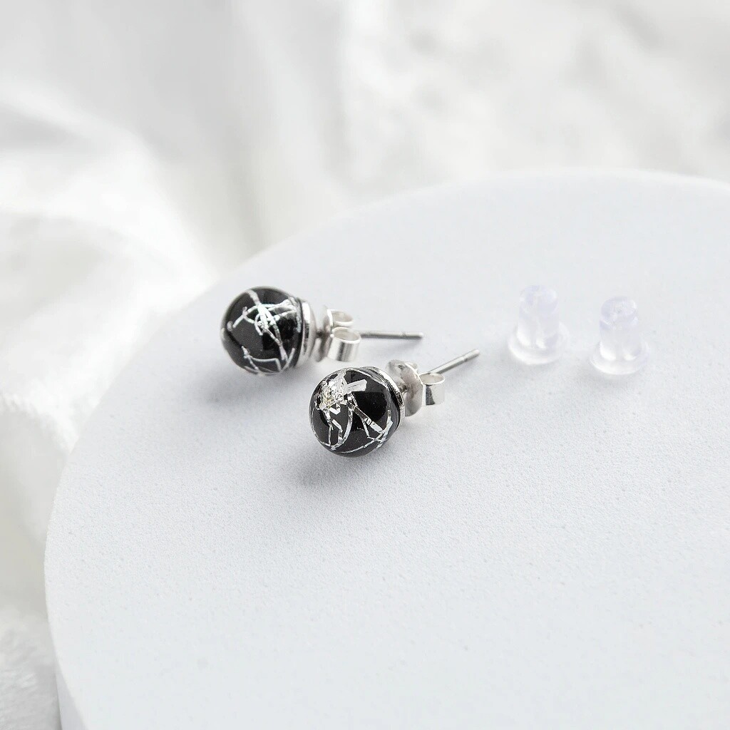 Lampglas Náušnice Night Nude s rýdzim striebrom ENM7/AG/RHO-PU