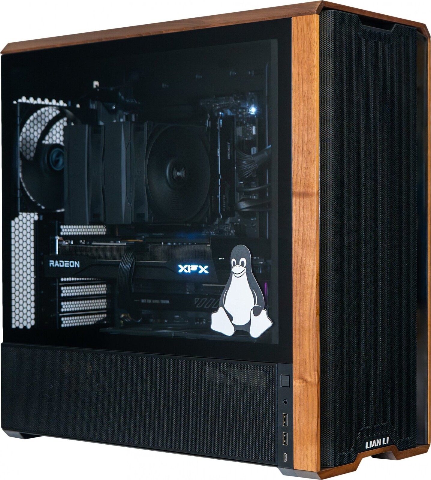 AlzaPC GameBox Prime – R5/RX9060XT 16 GB/32 GB RAM/1 TB SSD/Bazzite