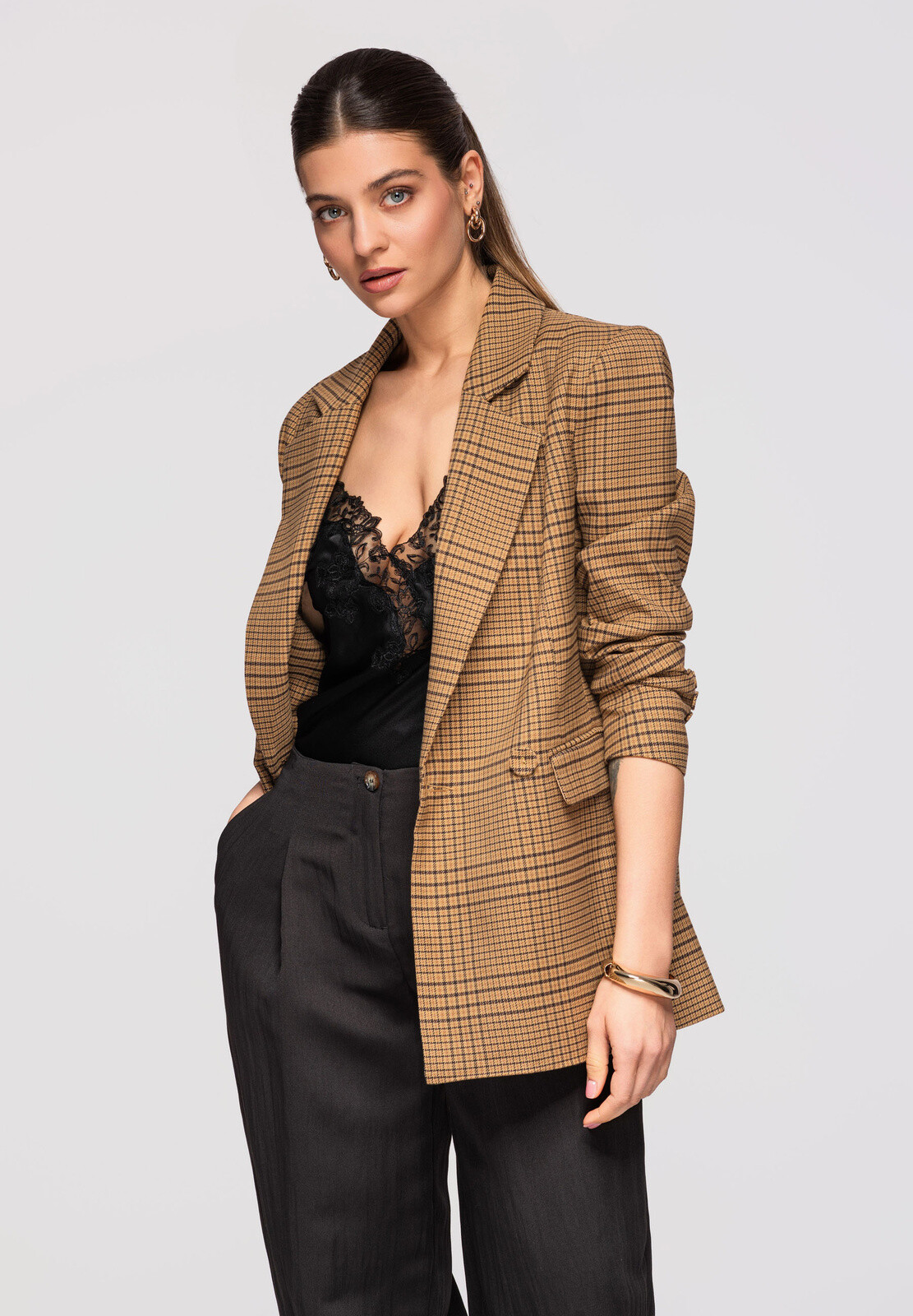 Dámska krátka chanel bunda