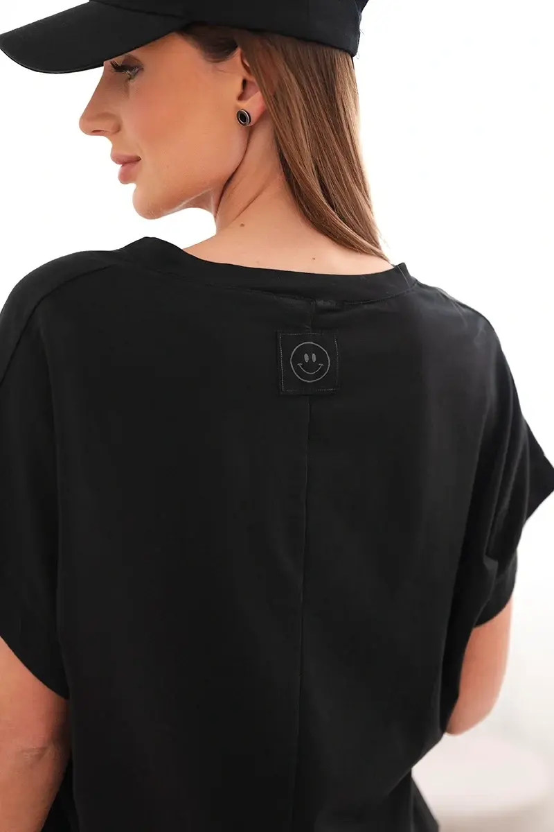 Dámska blúzka s V-výstrihom