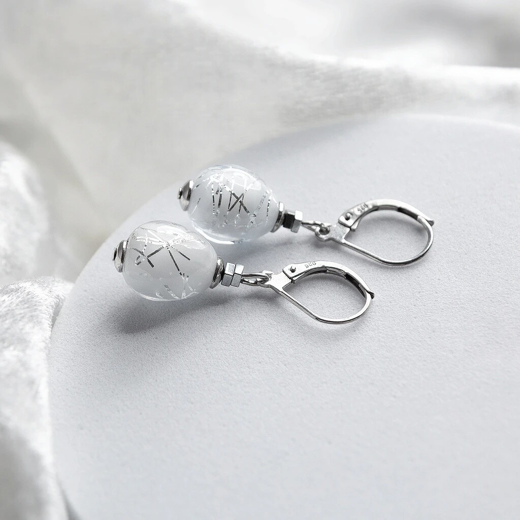 Lampglas Visiace náušnice Snow Nude s rýdzim striebrom ENM6/AG/RHO