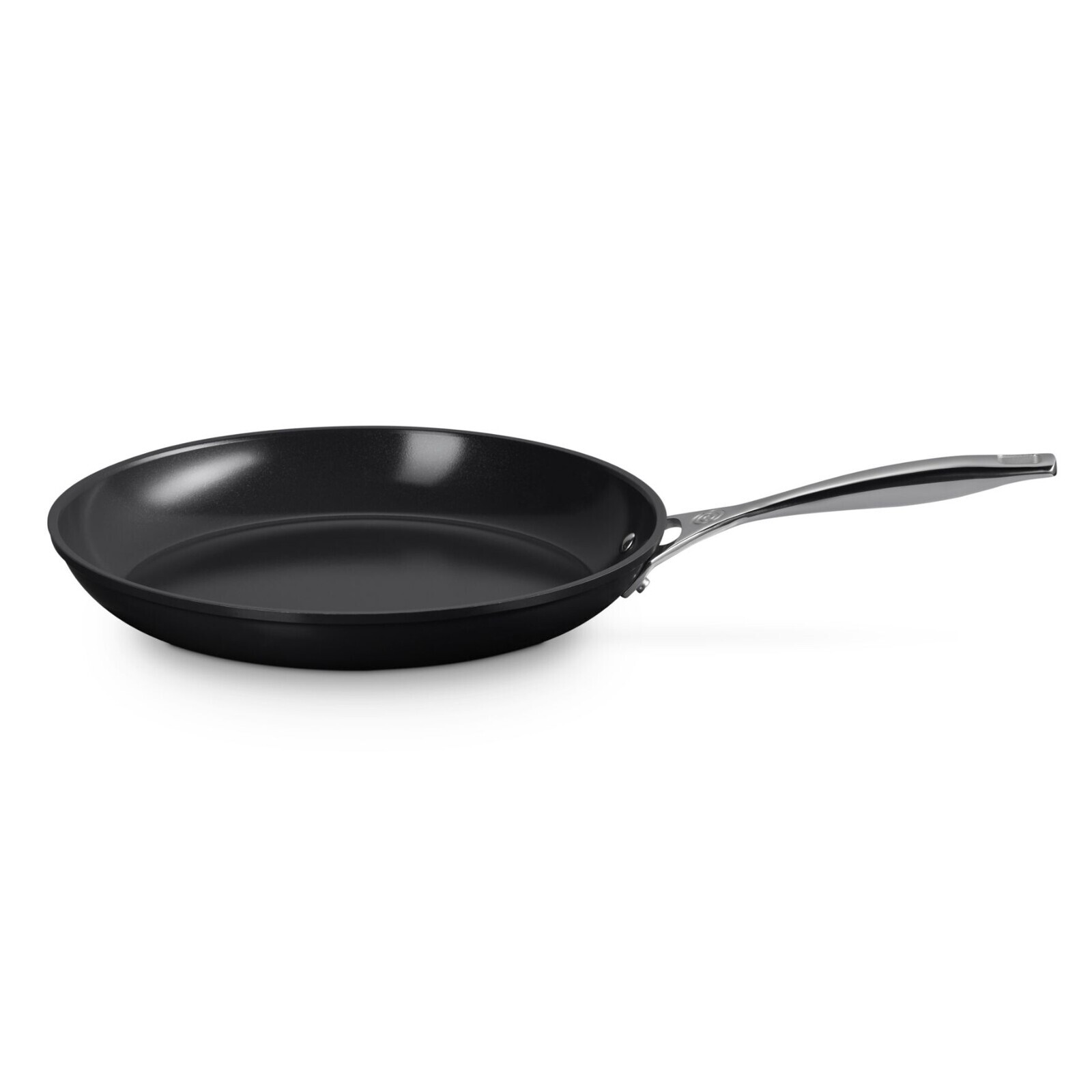 Nepriľnavá panvica ESSENTIAL 30 cm, čierna, hliník, Le Creuset