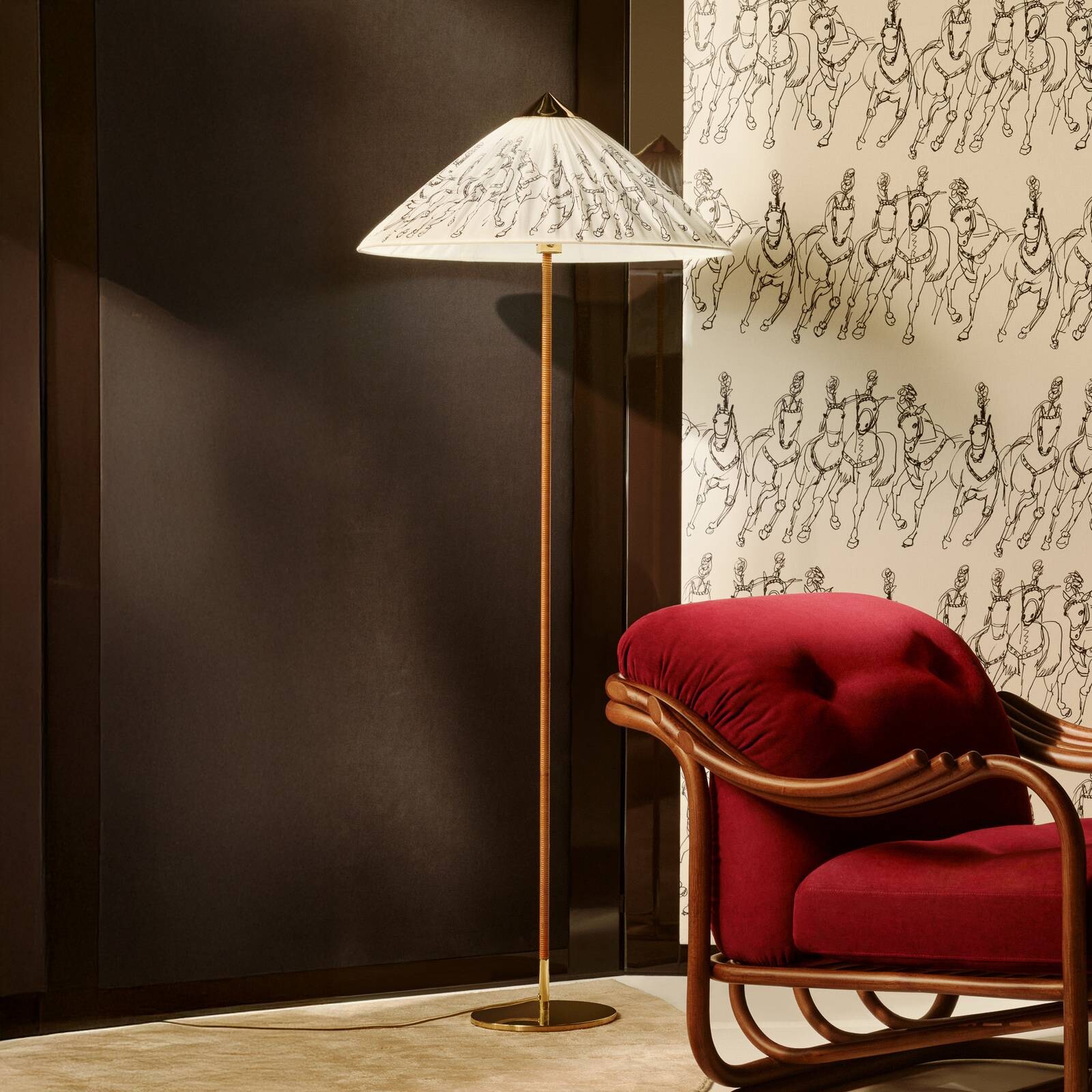 Gubi stojacia lampa 9602 Garro Éditions Henry Moore, textil