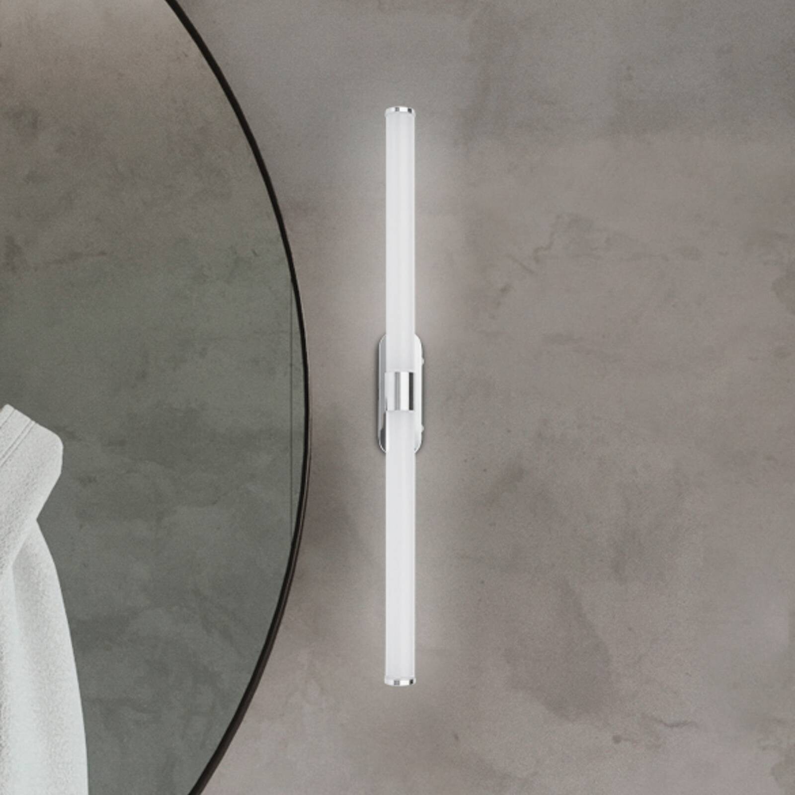 LED nástenné svetlo Runt, dĺžka 60 cm, chróm, 4 000 K, IP44