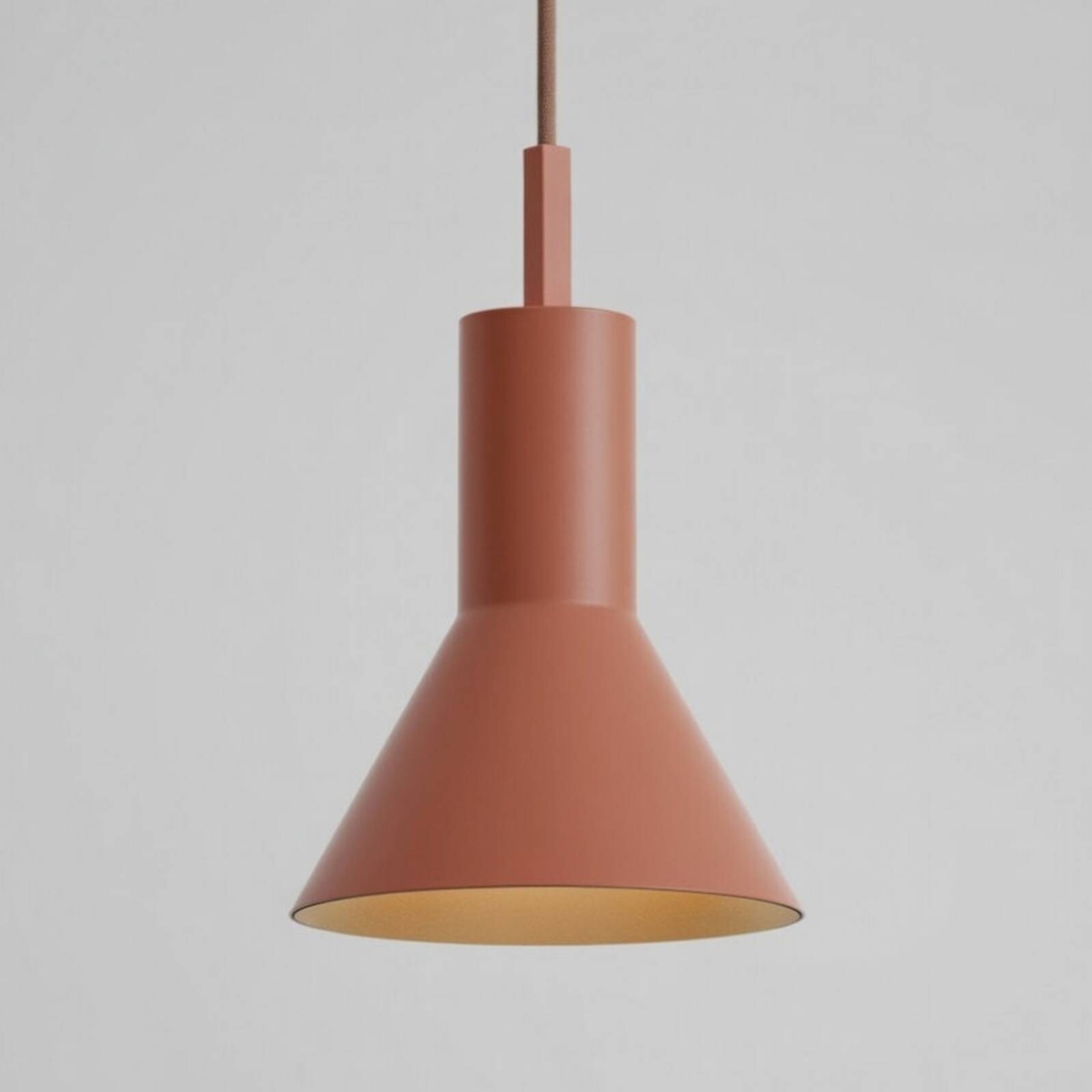 ITS ABOUT ROMI Závesné svietidlo Stavanger, terakota, E14