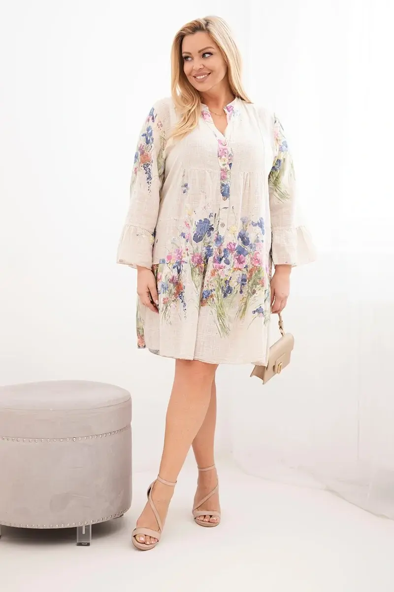 Plus size kvetinové šaty s V- výstrihom