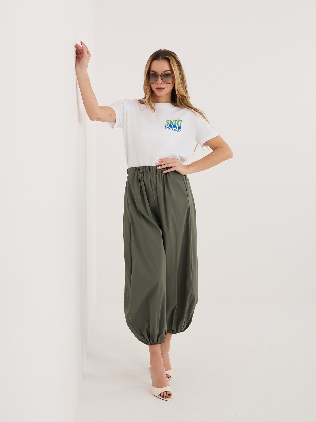 Khaki nohavice s 7/8 dĺžkou
