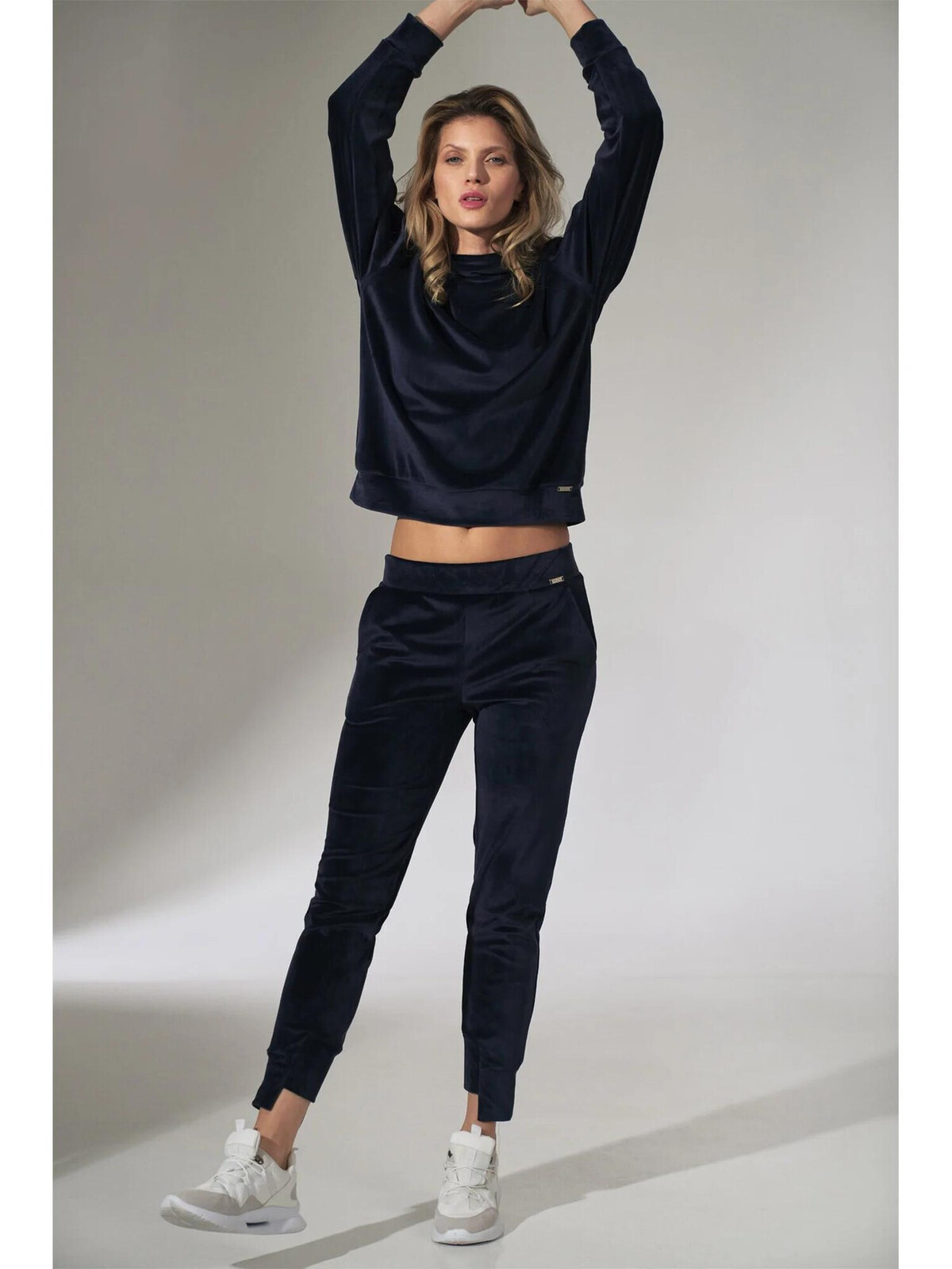 Dámske nohavice M746 tmavomodré L