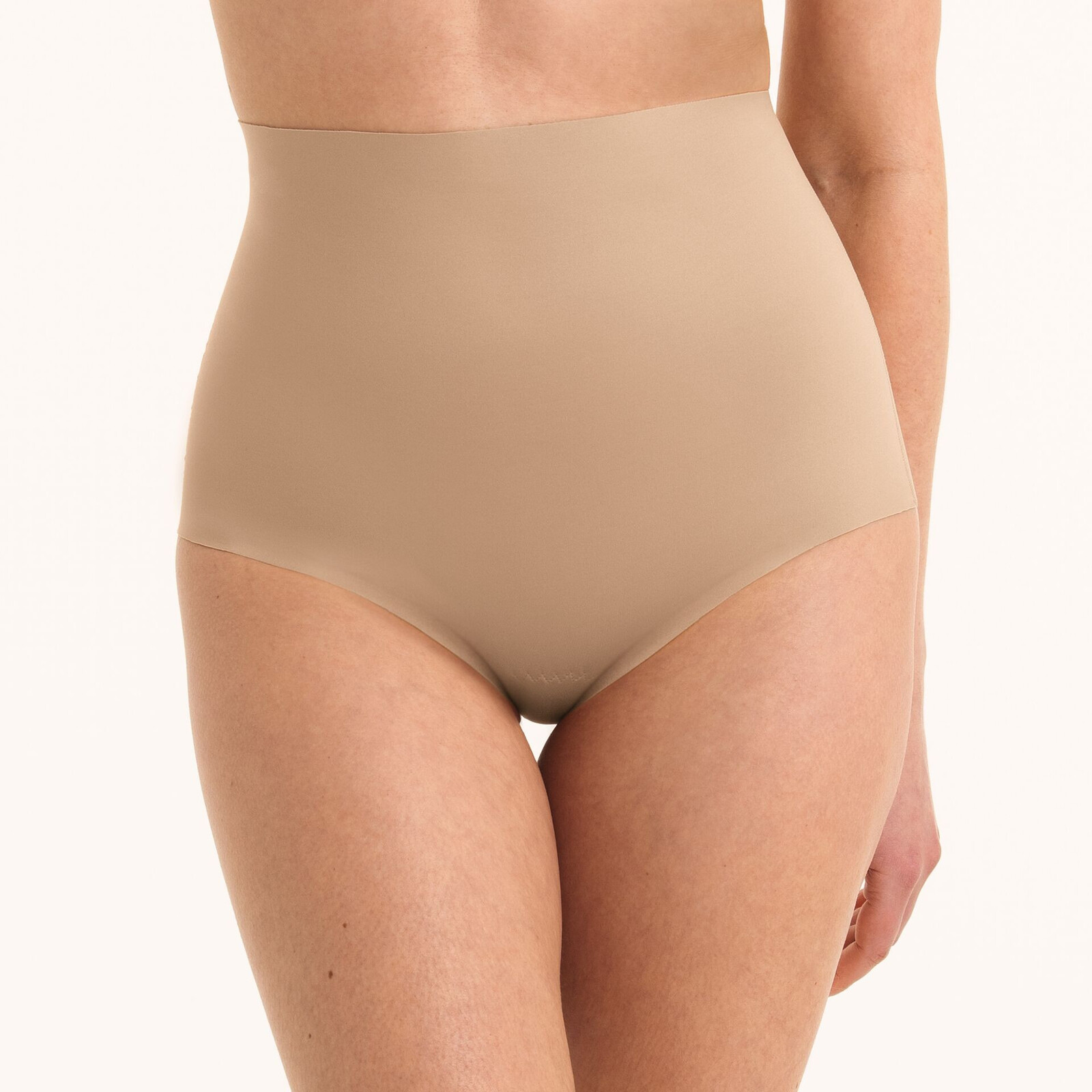 Beauty Shaper Funkčné sťahovacie nohavičky clean cut 1440 deep sand - Anita Classix 722 deep sand M