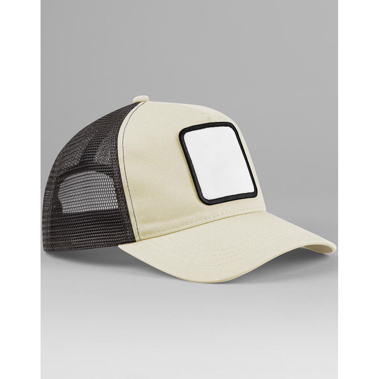 Šiltovka Beechfield Appliqué Patch 5 Panel Trucker - béžová-sivá