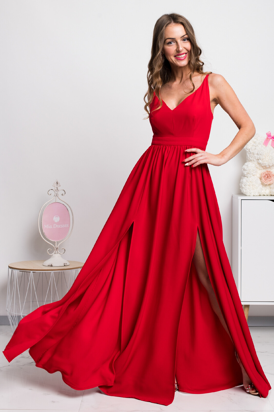 Parisse Červené dlhé spoločenské šaty s rozparkami Veľkosť: XL