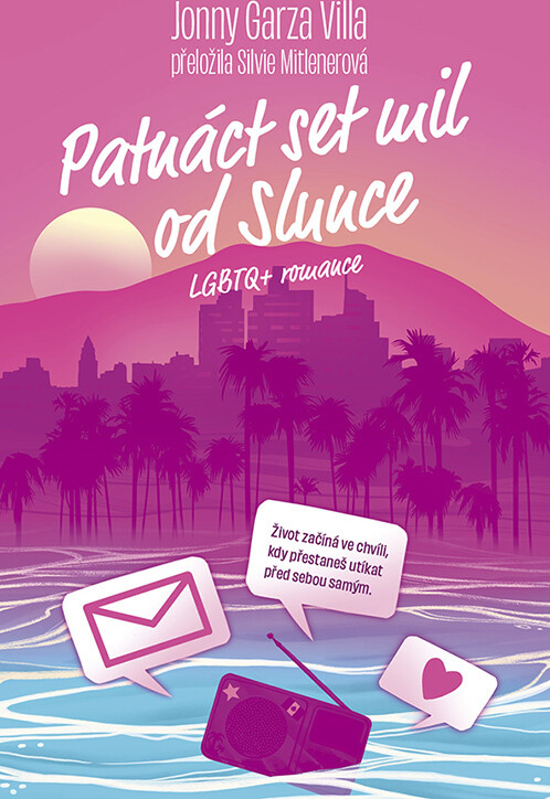 Patnáct set mil od Slunce