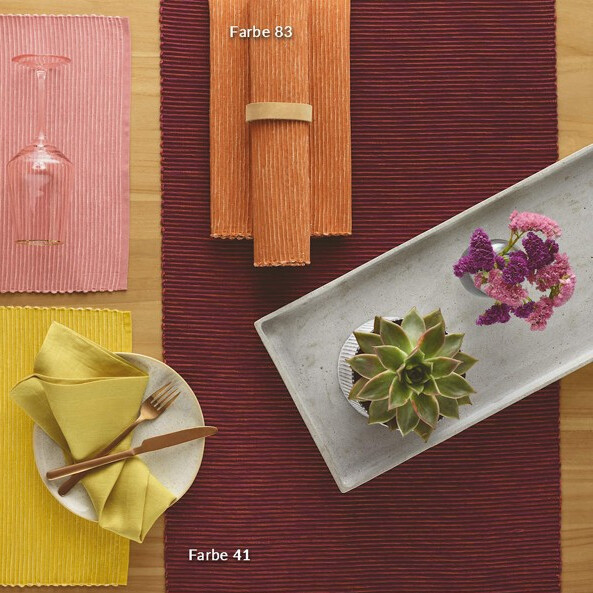 Sander Behúň na stôl Breeze, 50 x 140 cm, berry 65869-41