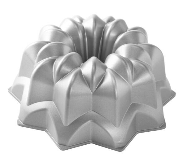 Nordic Ware Forma na bábovku Vintage star, 2,4 l, strieborná 53137