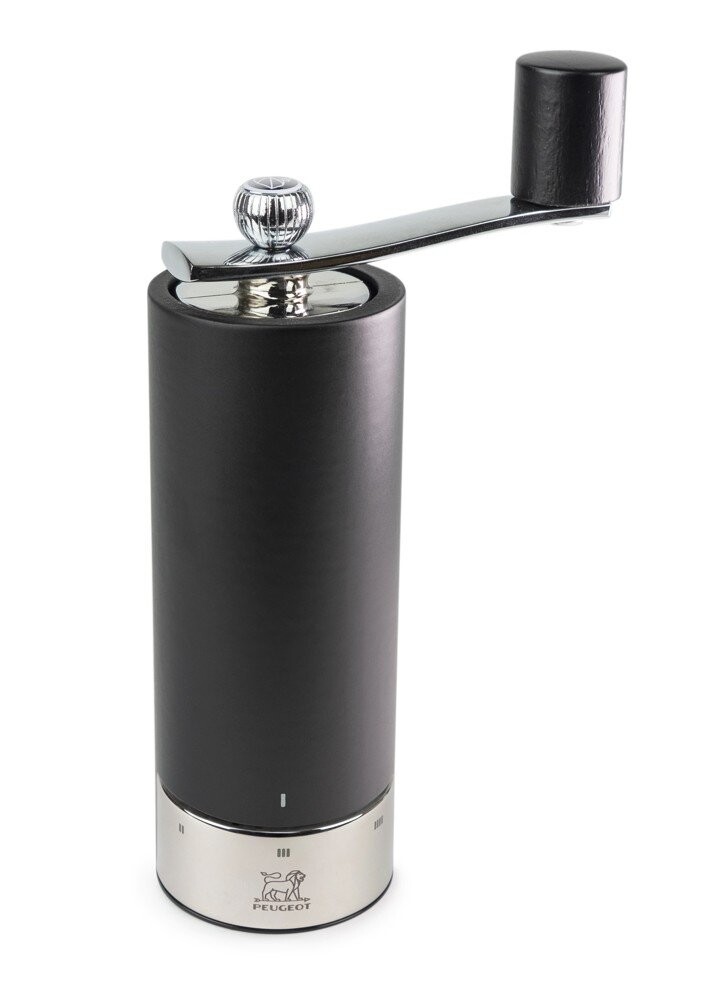 Peugeot Mlynček na soľ Isen, čierny, 18 cm 37765