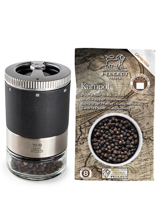 Peugeot Mlynček na korenie Maestro + 1 zásobník + čierne korenie Kampot 41731