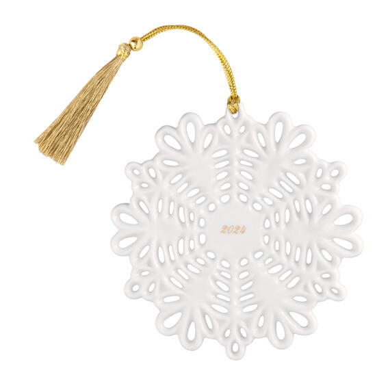 Villeroy & Boch Závesná porcelánová ozdoba Christmas Classics, Snehová vločka, 10,1 cm 14-8675-4347