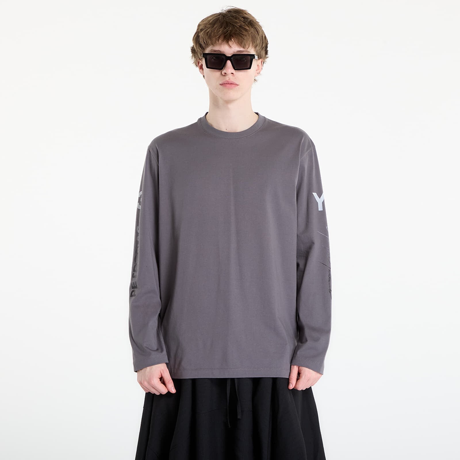 Tričko Y-3 x Mercedes-AMG PETRONAS Formula One Team Chaos Logo Long Sleeve T Shirt Granite L