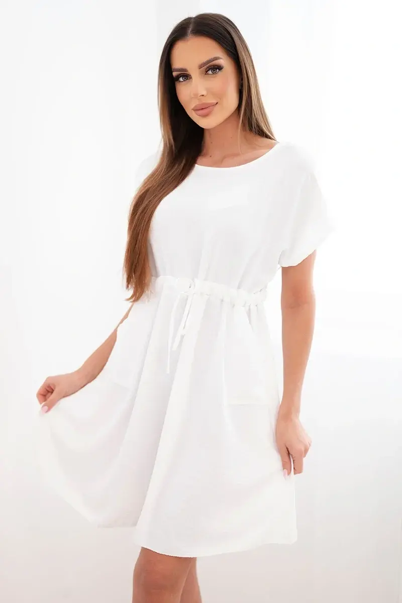 Kesi ženské šaty s viazaním v páse, biele