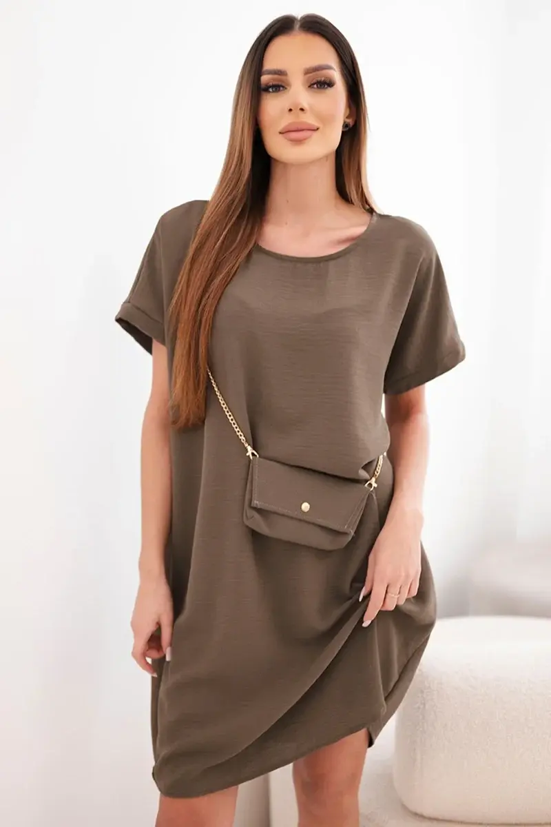 Kesi Włoski dámske šaty s krátkym rukávom a kabelkou