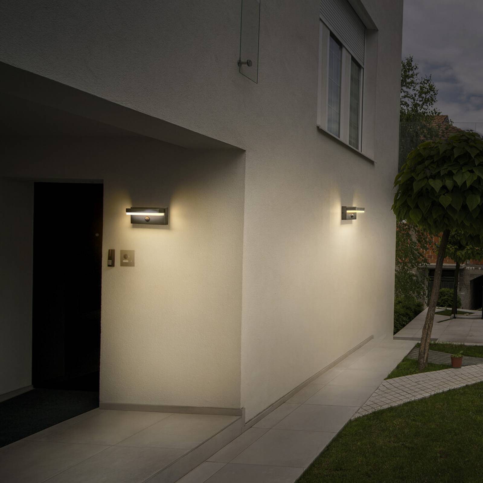 OSRAM nástenné svetlo ENDURA STYLE ROBUST, senzor, tmavošedá IP54