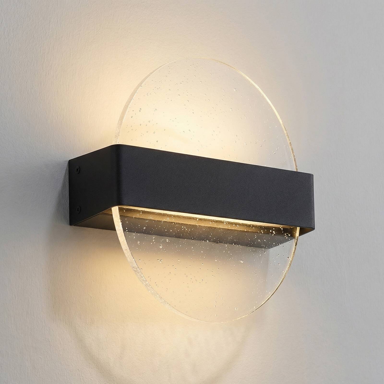 Lucande LED nástenné svetlo Narkelo, čierna/číra, CCT, IP44