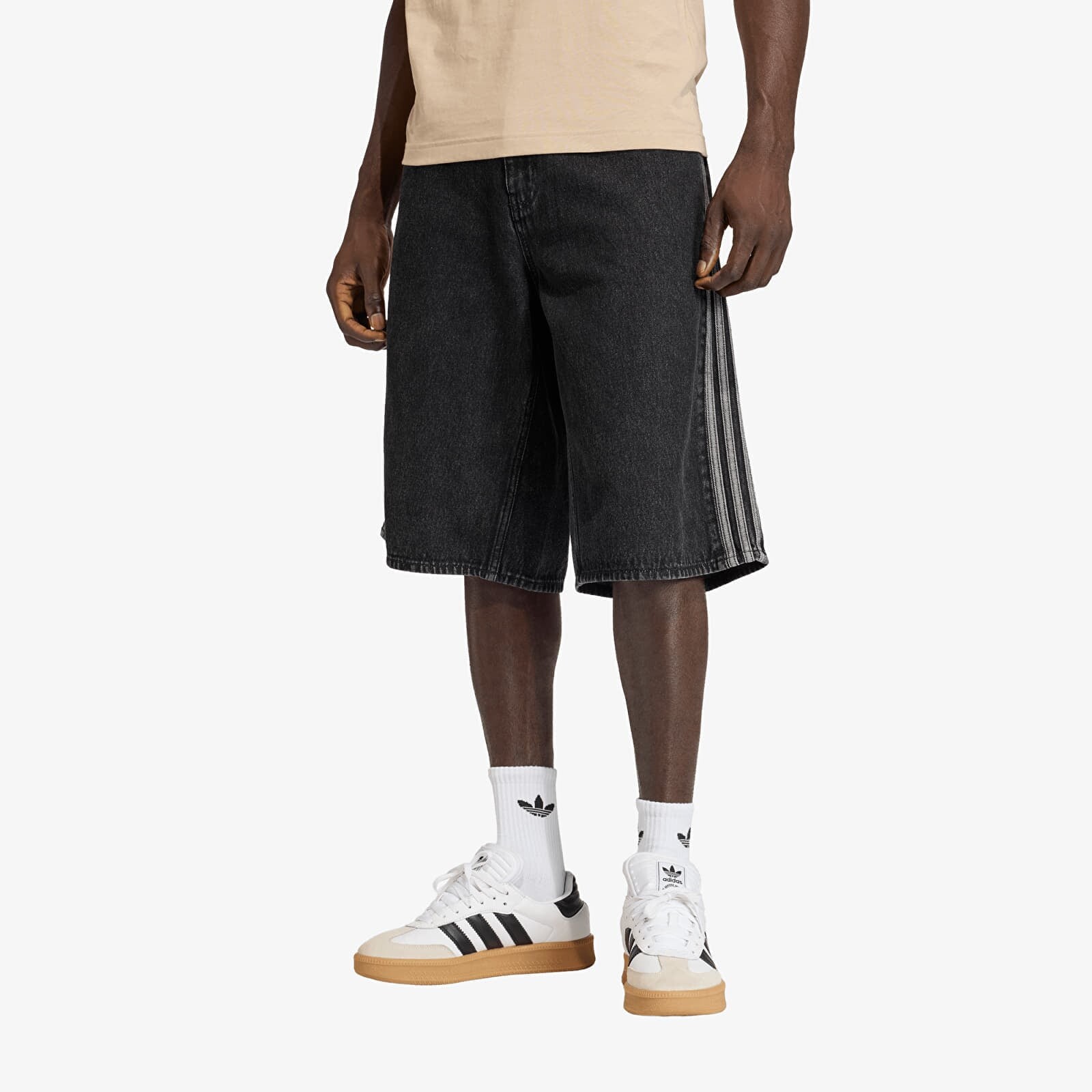 Šortky adidas Firebird Adicolor Denim Shorts True Black Denim 30
