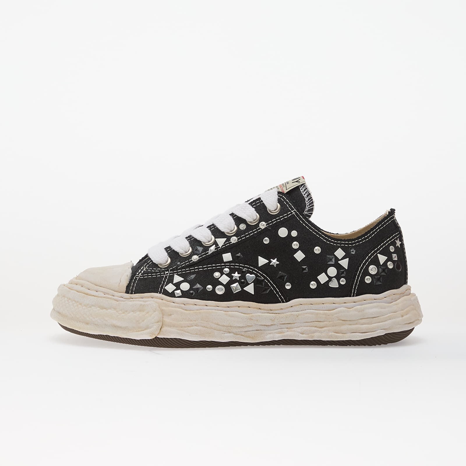 Tenisky Maison MIHARA YASUHIRO (MMY) Ptsn23 Embellished Sneaker Black EUR 43