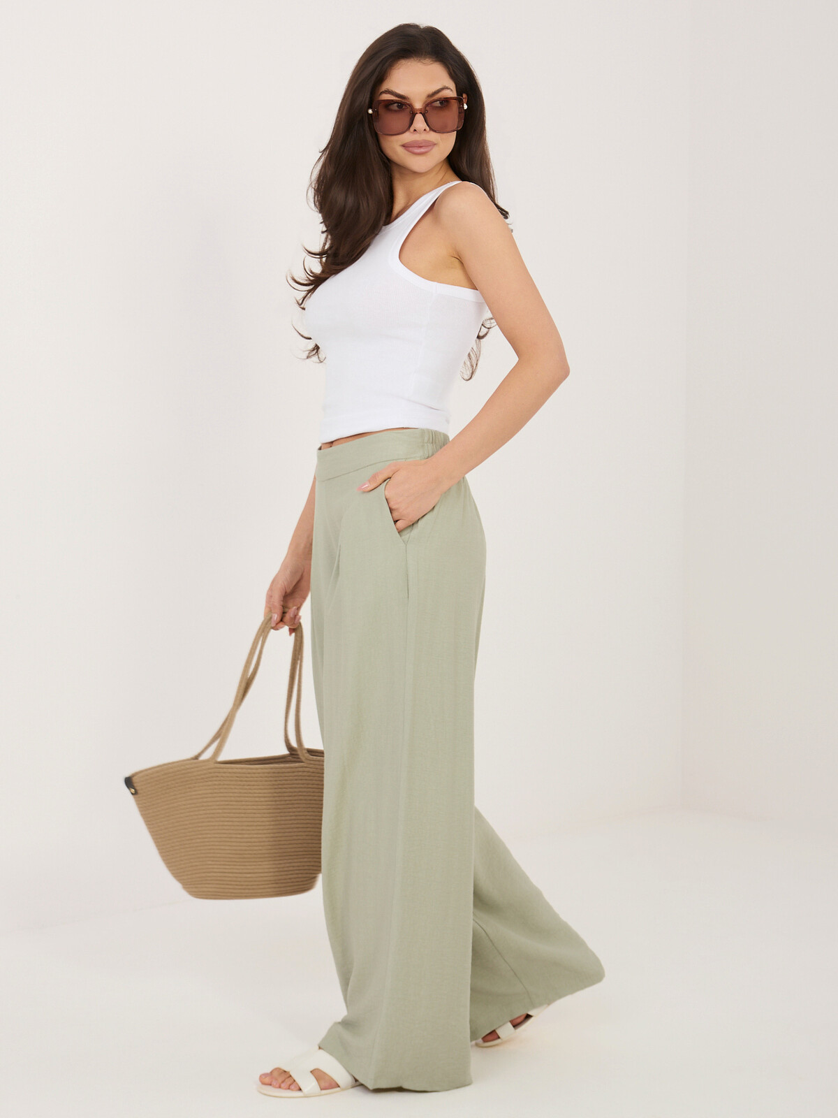 Pistáciové široké nohavice s vreckami
