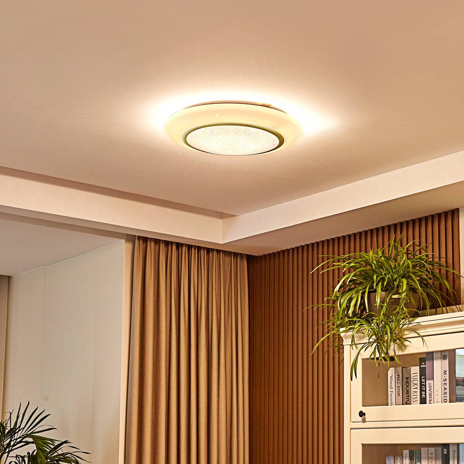 Lindby Ilektra LED svetlo Ø 50,5 cm trblietavá