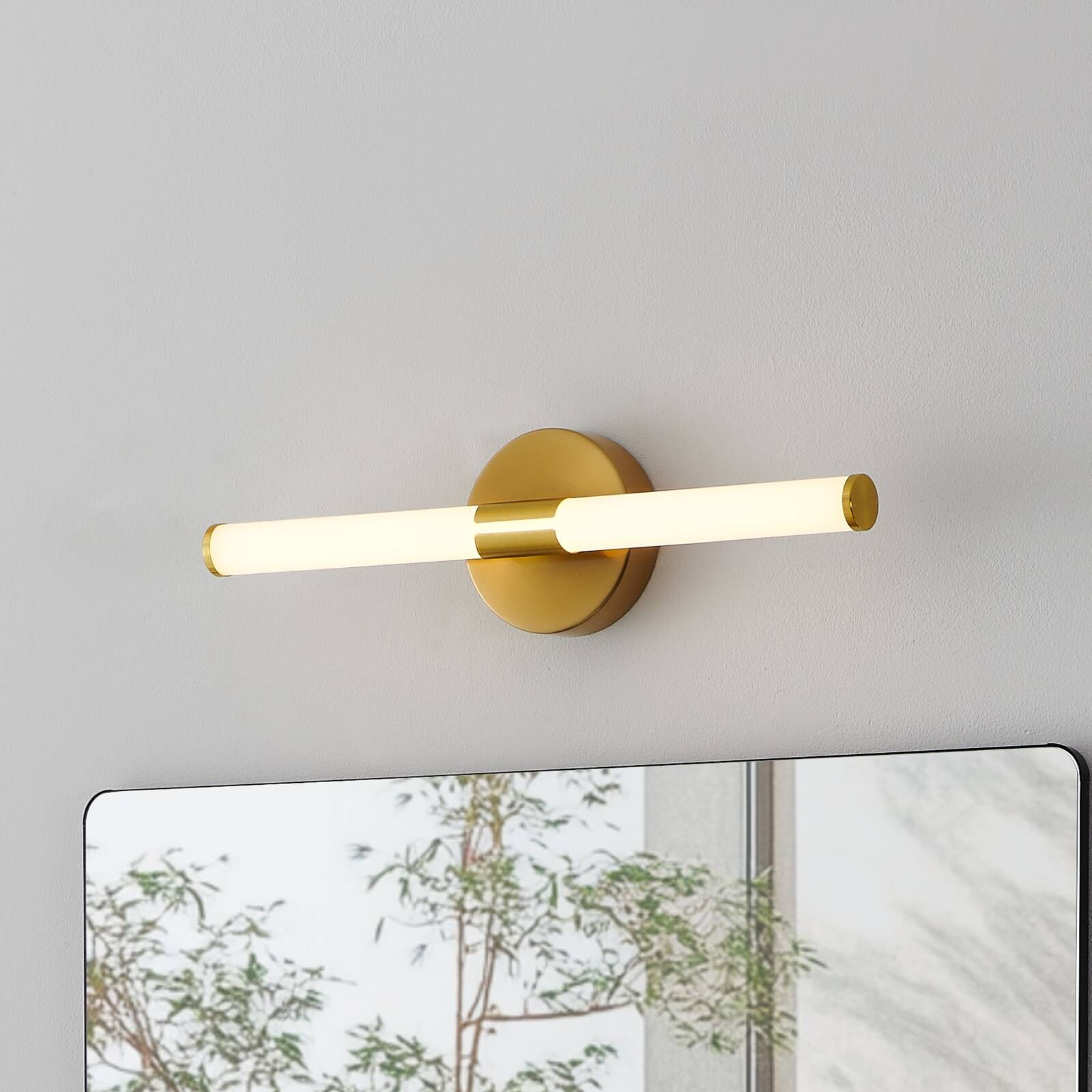 LED nástenné svetlo Ramola, mosadzová farba, šírka 45 cm, IP44, CCT