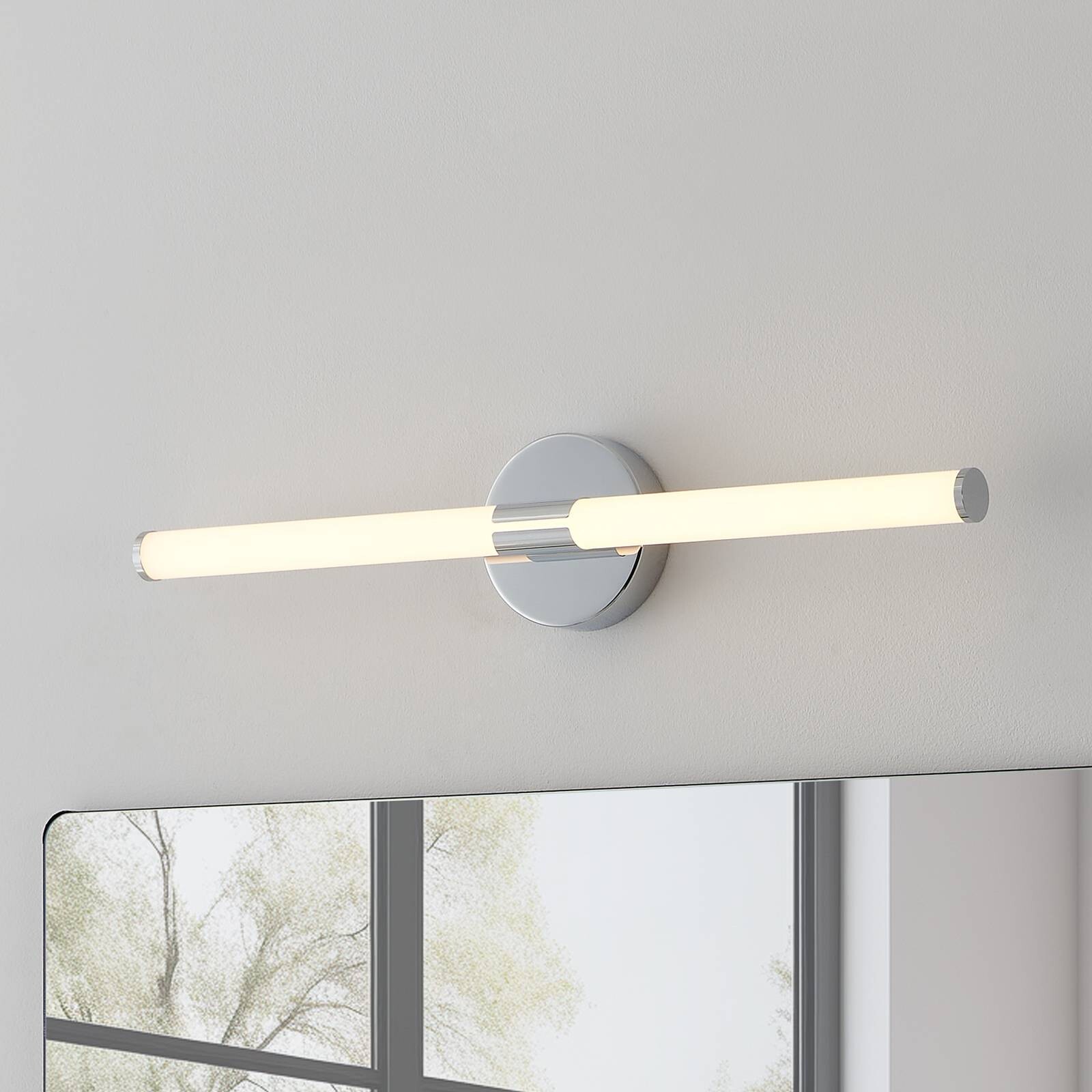 LED nástenné svetlo Ramola, chrómová farba, šírka 60 cm, IP44, CCT
