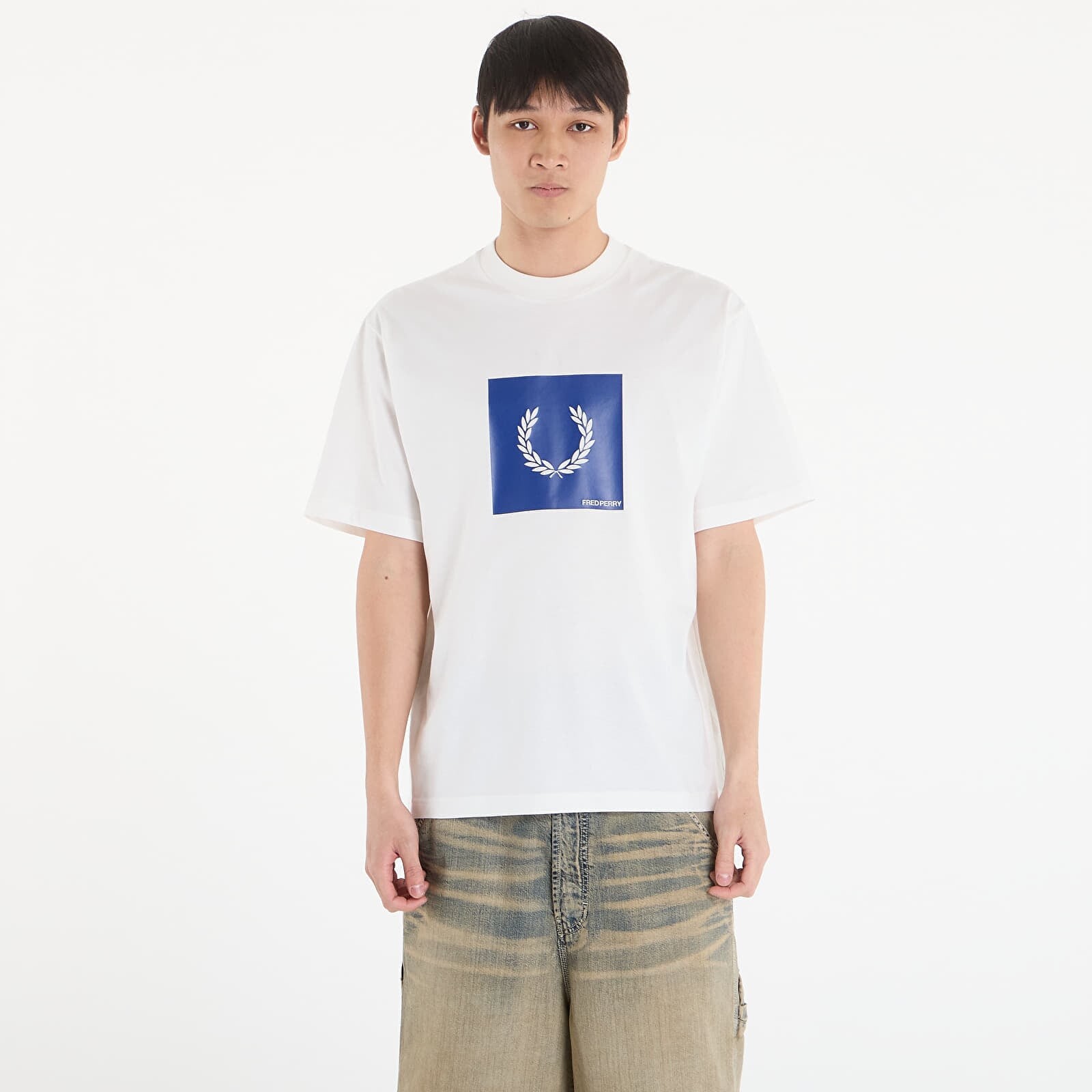 Tričko FRED PERRY Box Graphic T-Shirt Snow White XL