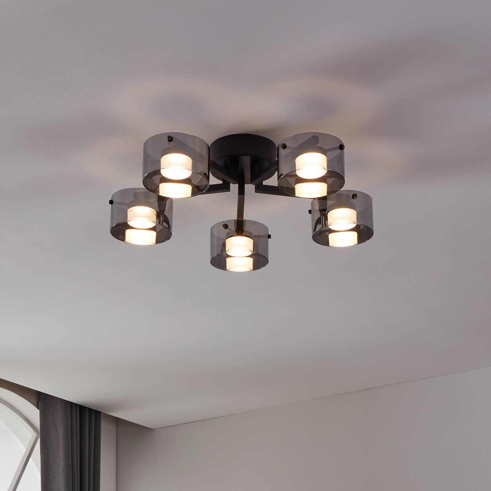 Stropné LED svetlo Copillos, čierne Ø 66 cm sklo/kov 5-pl.