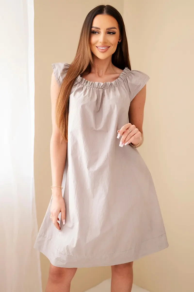 Bavlnené šaty Kesi s ružovým výstrihom