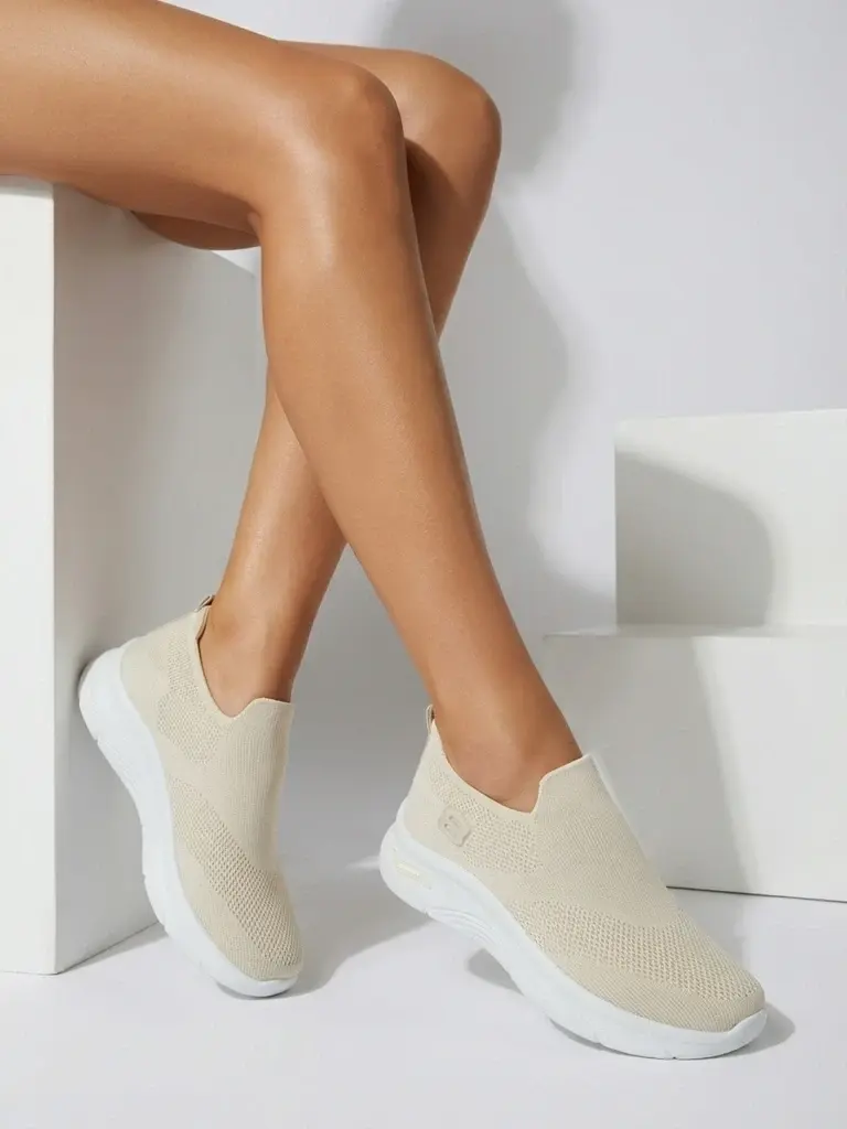 Dámske látkové slip-on tenisky Resti Selina