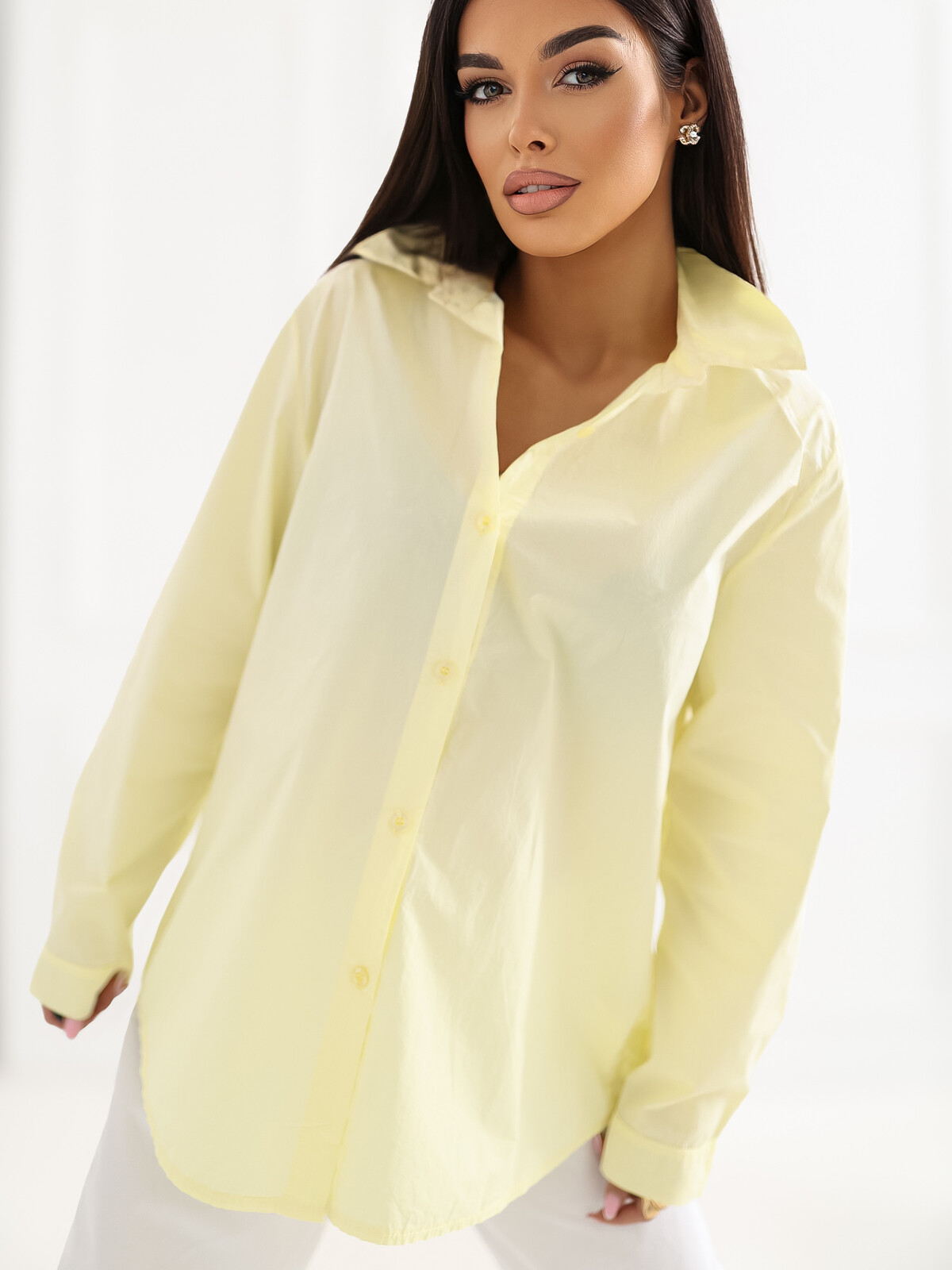 Jasnožltá bavlnená košeľa